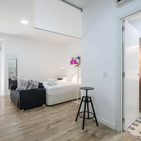 Santa Cruz Apartment Seville