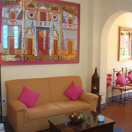 Santa Cruz Apartment *